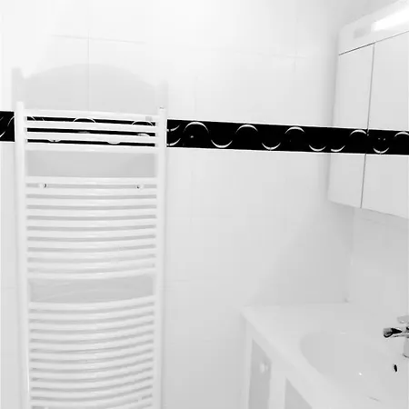 Apartament Visite Languedoc Roussillon *